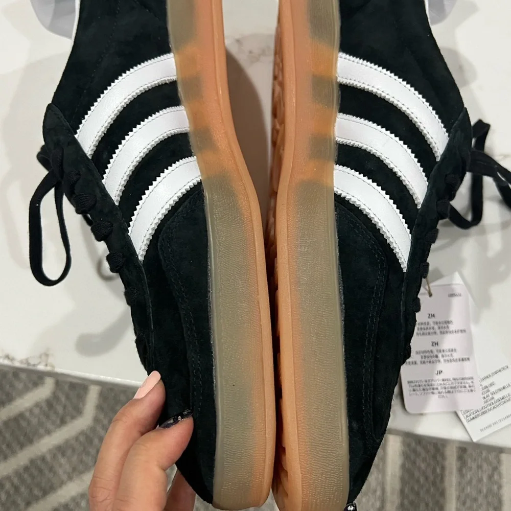 Adidas Men Gazelle - Picture 2 of 6